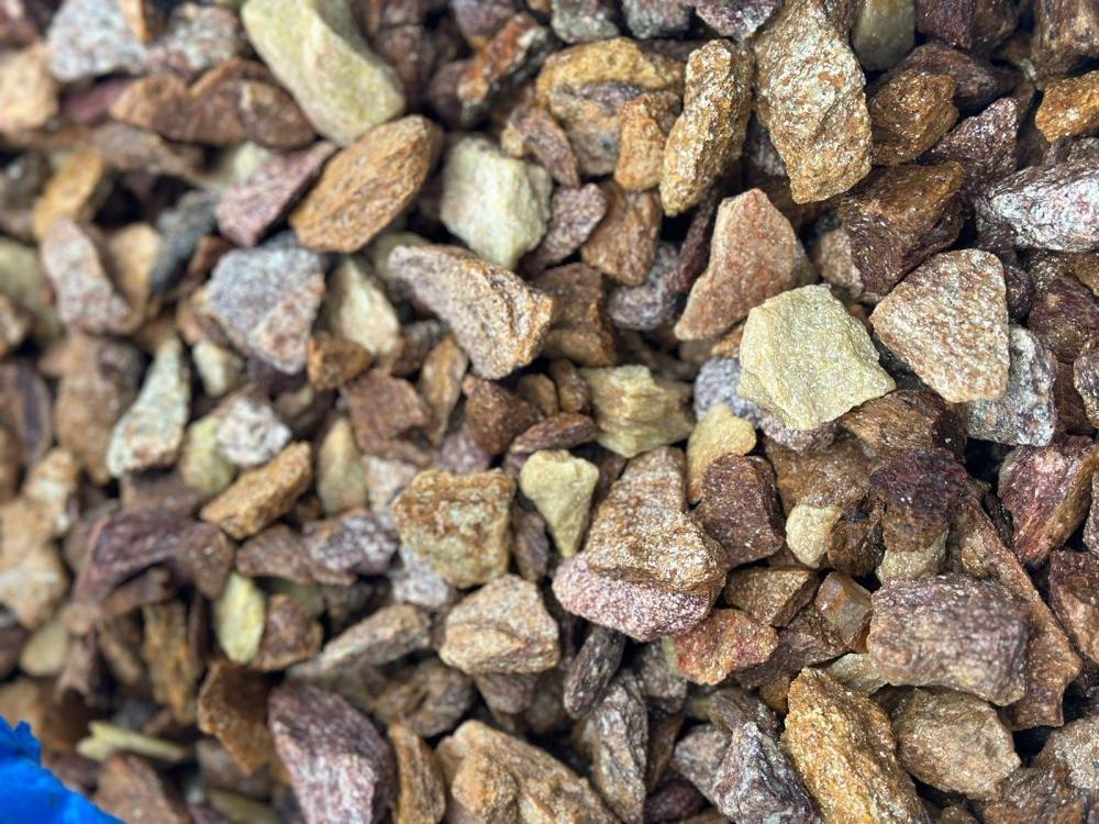 Златолит персиковый декоративная каменная крошка купить в Дрезне