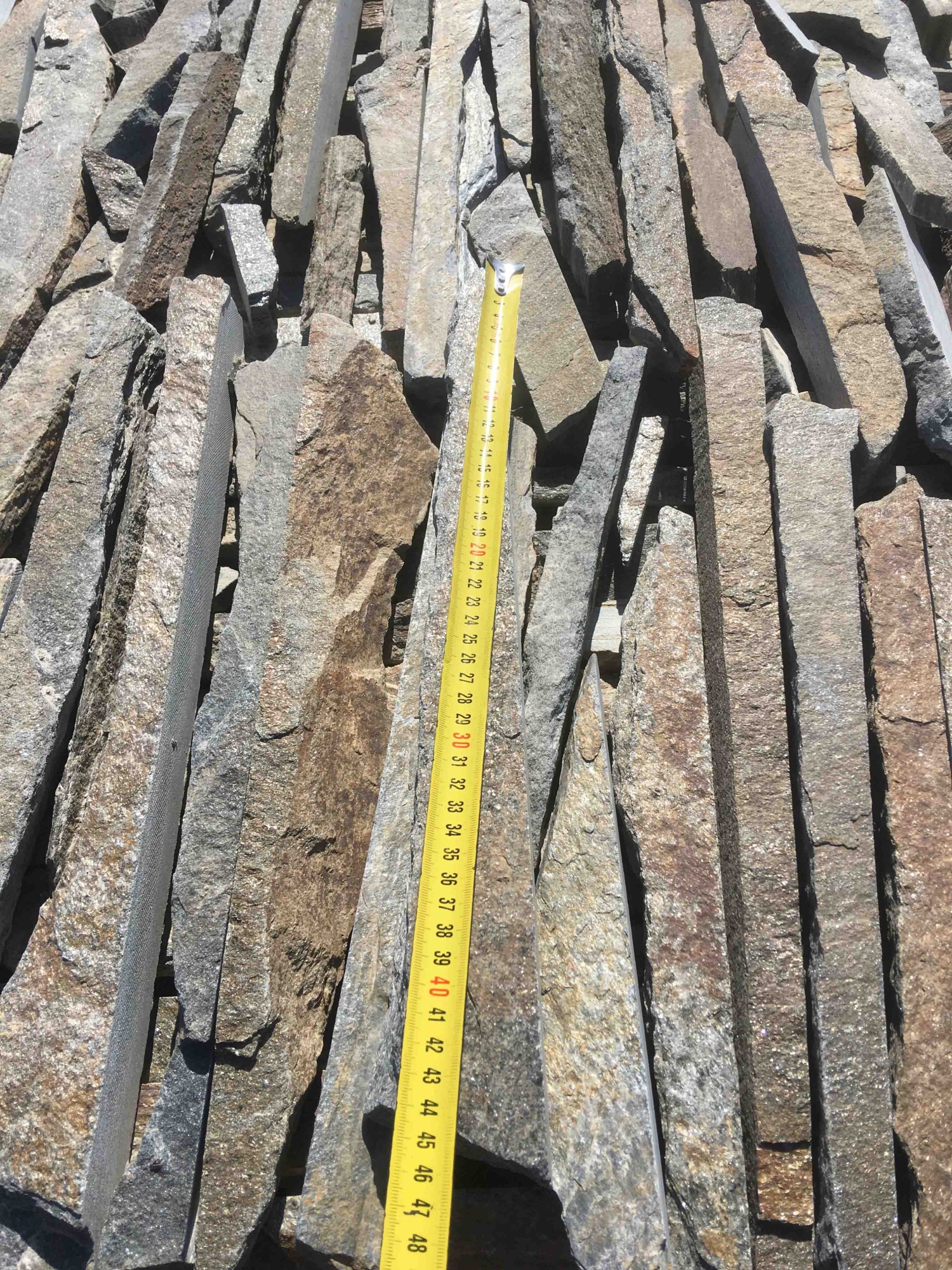 Горбушка златолит мультиколор для облицовки купить в Дрезне