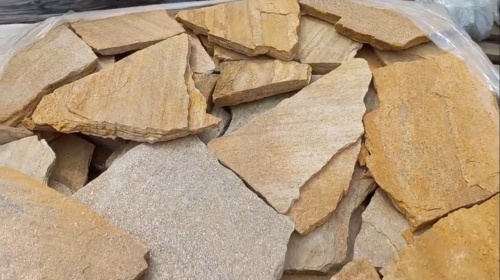 Плитняк златолит жёлтый для цоколя купить в Дрезне