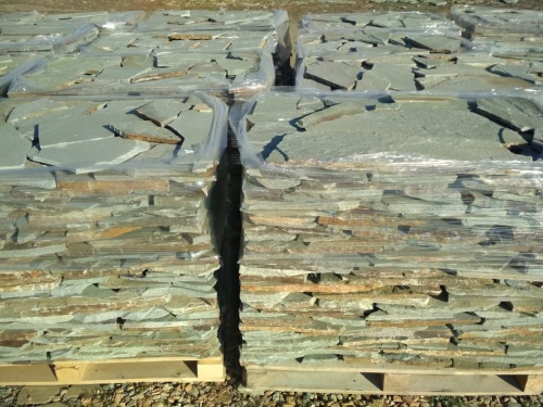 Плитняк златолит зелёный для цоколя, отмостки купить в Дрезне